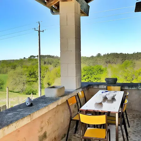 Holiday home Les Abeilles