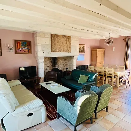 Vakantiehuis Maison De Les Abeilles *