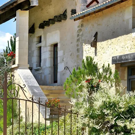 Maison De Les Abeilles Vakantiehuis La Chapelle-Faucher