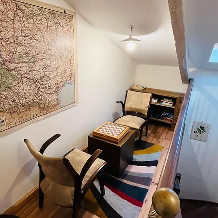 Vakantiehuis Maison De Les Abeilles
