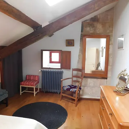 Maison De Les Abeilles *