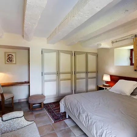 Maison De Les Abeilles Vakantiehuis La Chapelle-Faucher