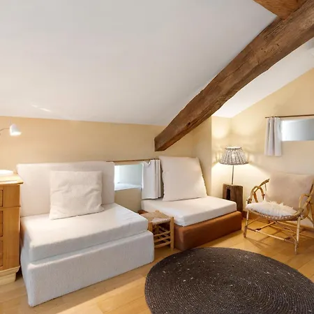 Maison De Les Abeilles Vakantiehuis