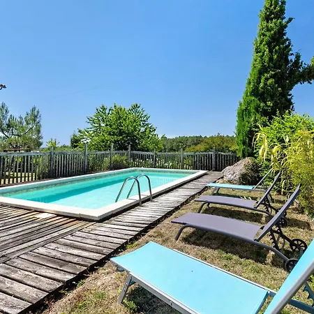 Maison De Les Abeilles Vakantiehuis *